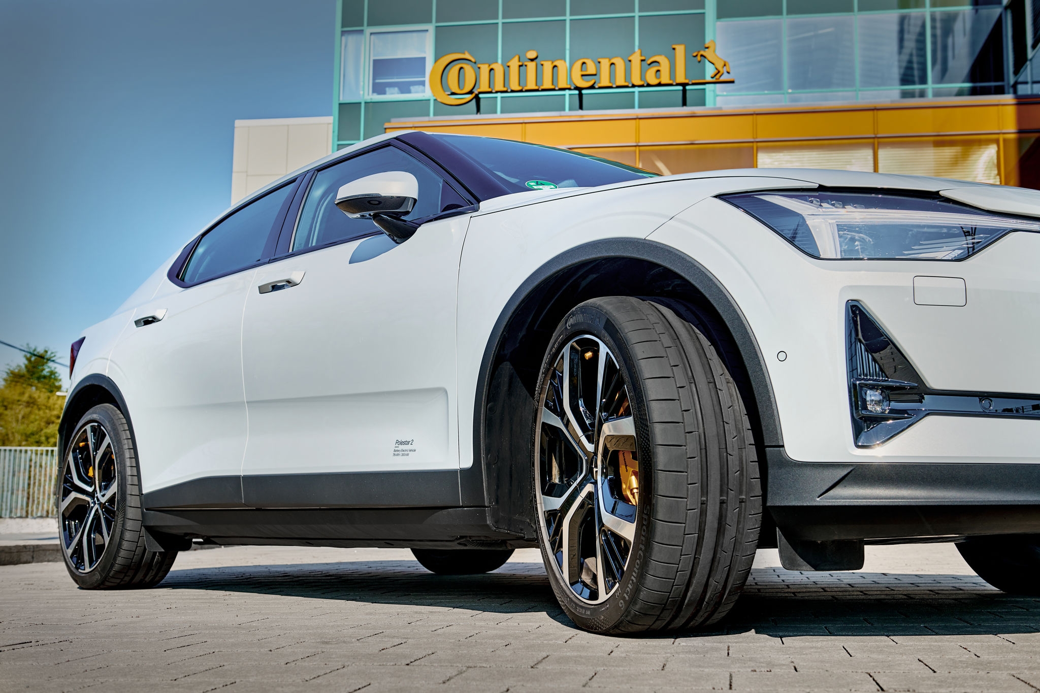 Continental vérifiés par les partenaires